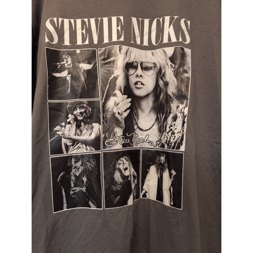 Stevie Nicks collage gray L Gildan t shirt front graphic heavy cotton